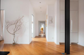 City center luxury apartment